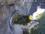Pilar de Cánava. Caño
