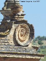 Monasterio de la Encarnacin. Adorno de ladrillo de la espadaa