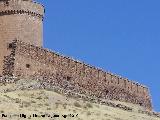 Castillo-Palacio de La Calahorra. Muralla