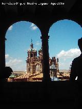 Casa de la Comunidad. La Catedral desde la galería