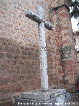 Iglesia de Ntra Sra de la Encarnación. Cruz de los Caídos