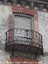 Edificio de la Calle Bernabé Soriano nº 4. Balcón