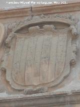 Iglesia de la Asunción de Garcíez. Escudo