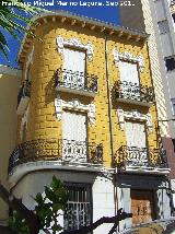 Casa de la Plaza Veintiocho de Febrero nº 4. 