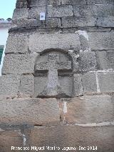 Palacio Obispal de los Marín-Cobo. Cruz de la esquina