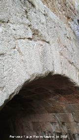 Iglesia de Santa María. Clave de la Bóveda del Río Cerezuelo
