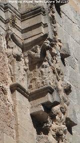 Iglesia de Santa María. Detalle de los capiteles de la torre