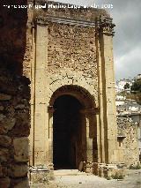 Iglesia de Santa María. Entrada a la capilla de los Camarasa