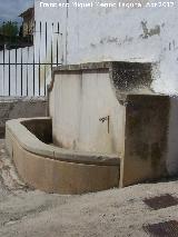 Pilar de la Calle Párroco Casado. 