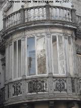 Casa de la Calle Carrera de las Mercedes n� 18. Balc�n cerrado