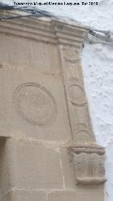 Casa de la Calle Alcal� n� 16. Pilastra derecha