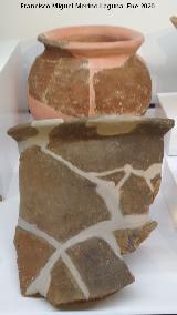 Palacio ibero del Cerro de la Merced. Ollas ibera. Exposici�n en el Museo Ibero de Ja�n