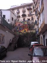 Calle Caño del Agua. Desnivel que aprovechaba la muralla de Jaén
