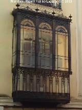 Casa de la Calle Corredera San Bartolomé nº 21. Balcón cerrado