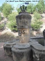 Pilar de la Estación Linares-Baeza. Fuente