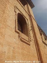 Catedral de Jaén. Fachada Sur. Ventana baja de la torre de la Fachada Sur