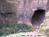 Antigua Escuela de Enfermería. Excavación arqueológica. Cueva no natural