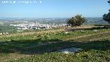 Oppidum del Cerro de Santa Catalina. Con Ja�n al fondo