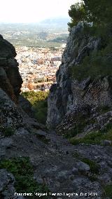 Cerro de Santa Catalina. Ja�n al fondo